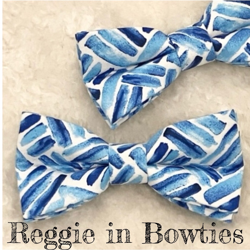 Pet Bowtie in Blue Brush Strokes